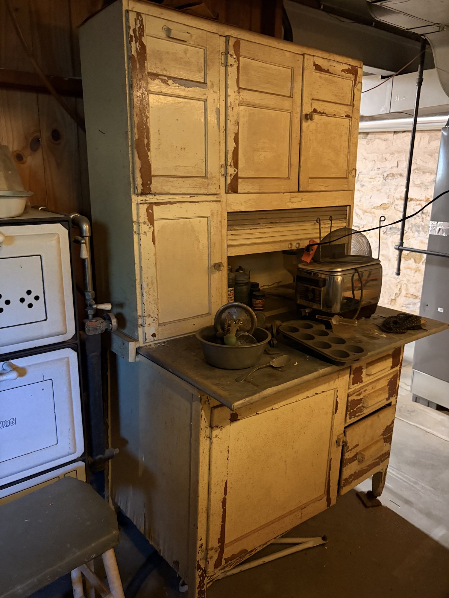 Estate sale lot 16